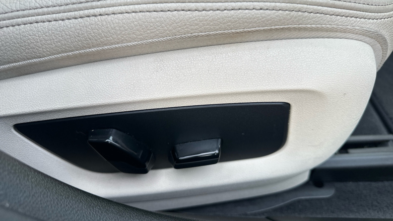 BMW 5 Series 520d SE 4dr Auto Diesel Saloon